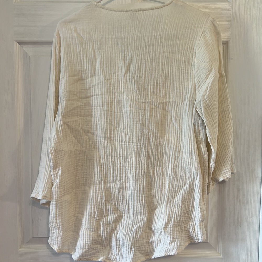 Linen top - Picture 3 of 3